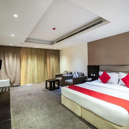 Oyo 200 Majestic Homes Khobar Buitenkant foto