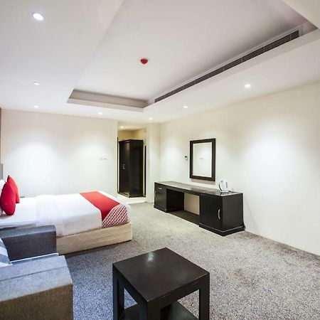 Oyo 200 Majestic Homes Khobar Buitenkant foto