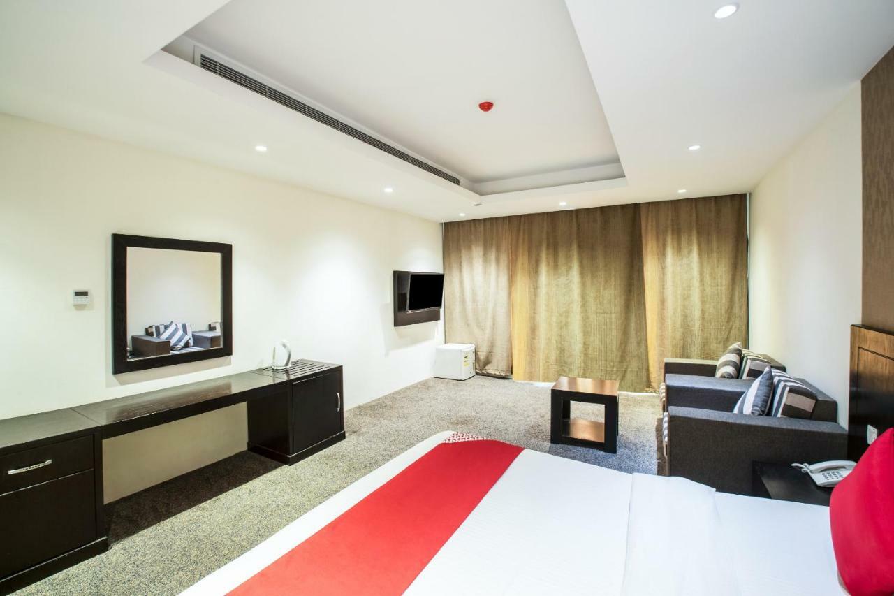 Oyo 200 Majestic Homes Khobar Buitenkant foto